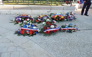 2025 12 05 TOULON HOMMAGE AUX MORTS POUR LA FRANCE EN AFN (27)